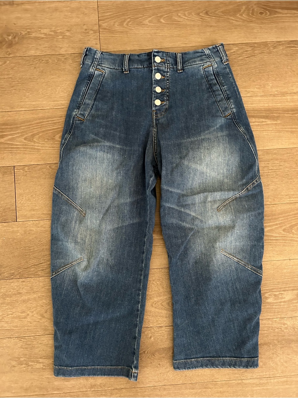 Pilcro Anthropologie Cropped Jeans - Picture 5 of 8